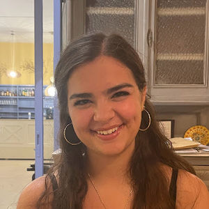 Meet your Posher, Maria